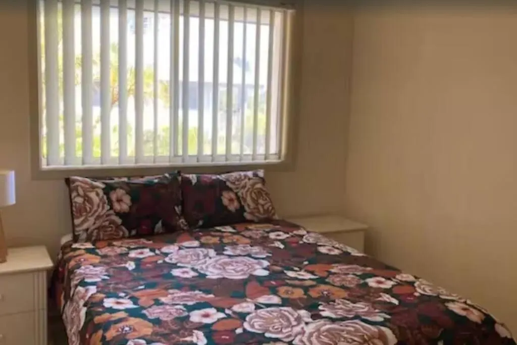 Comfy Unit In Palm Gables Palm Beach! Gold Coast 0*,  Australia